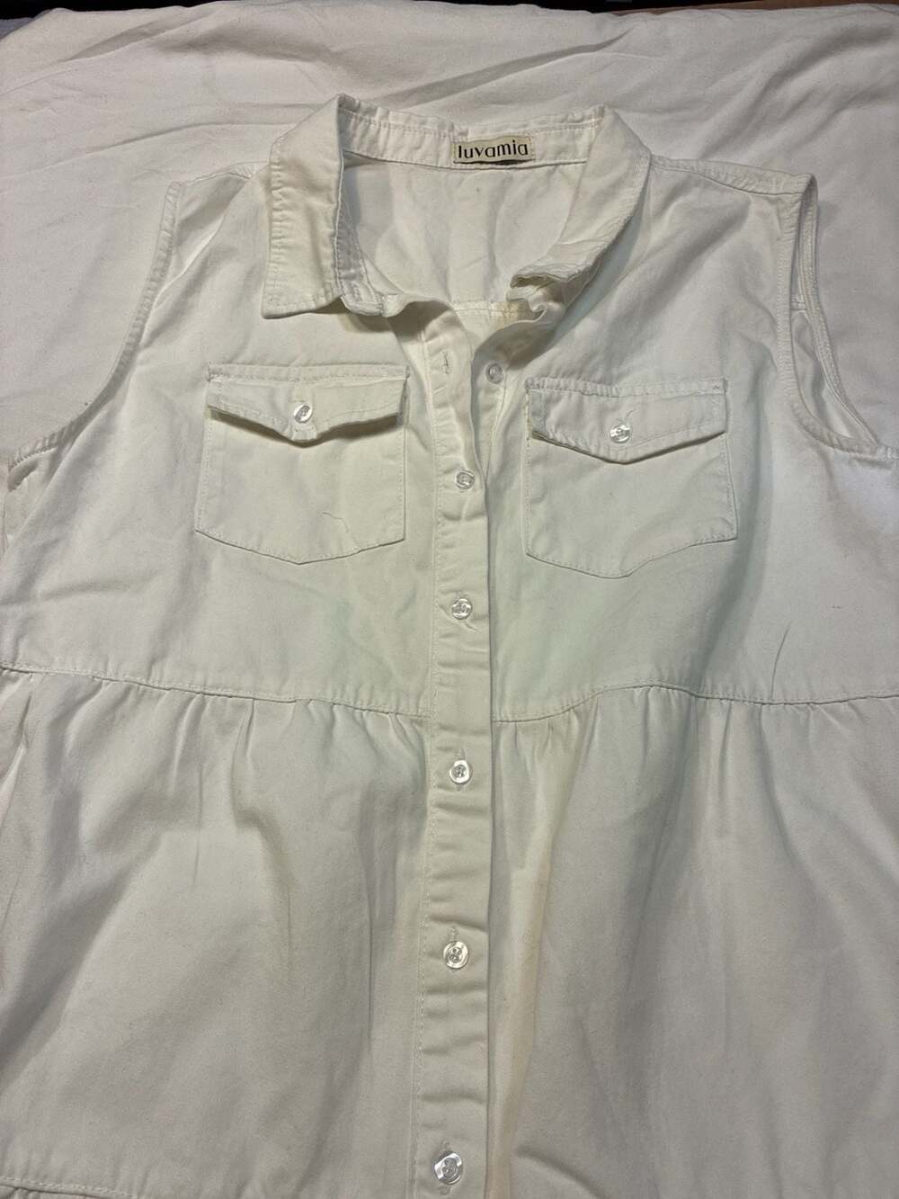 Luvamia White Sleeveless Tiered Button Down Top with Frayed Hem Size 2XL